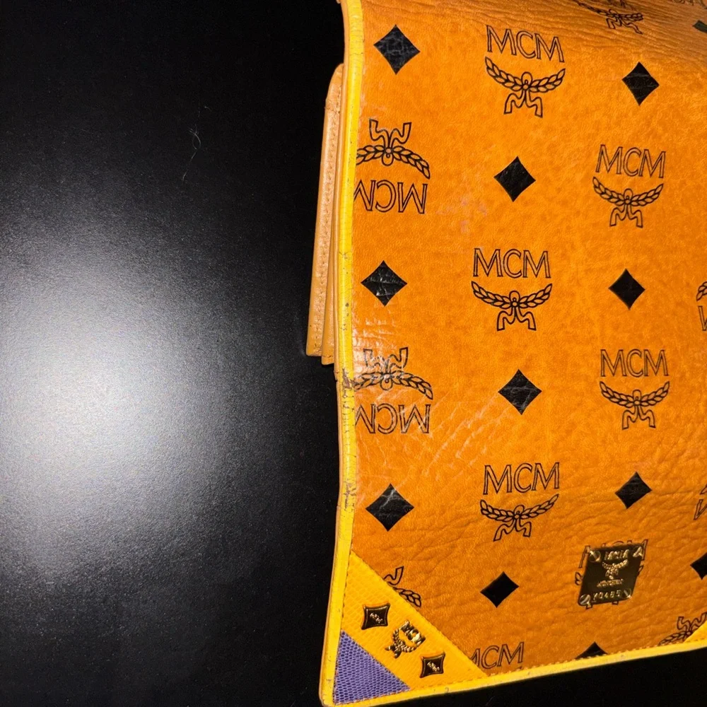 MCM chic wallet